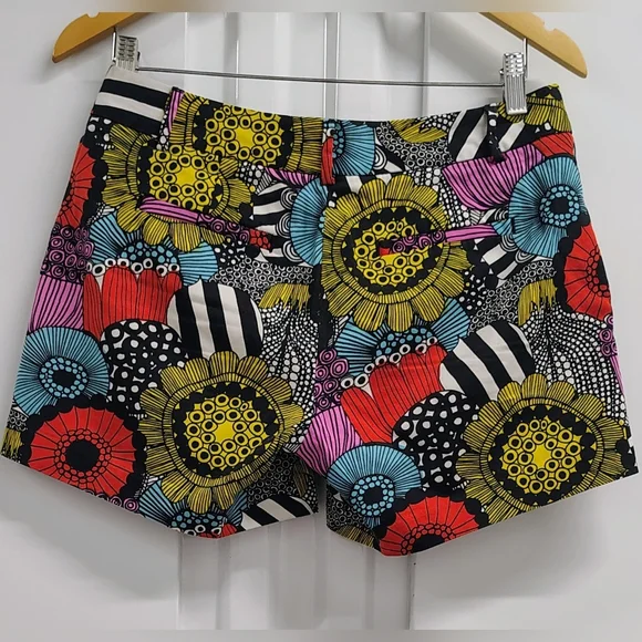 MARIMEKKO PRINTED "POP" ABSTRACT FLORAL X BANANA REPUBLIC SHORTS WOMEN'S SIZE 2. - Picture 2 of 8